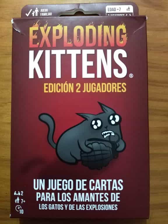 Juego de Mesa Exploding Kittens Caja