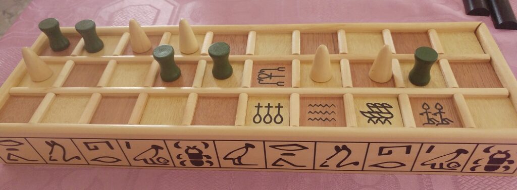 juegos de mesa Senet