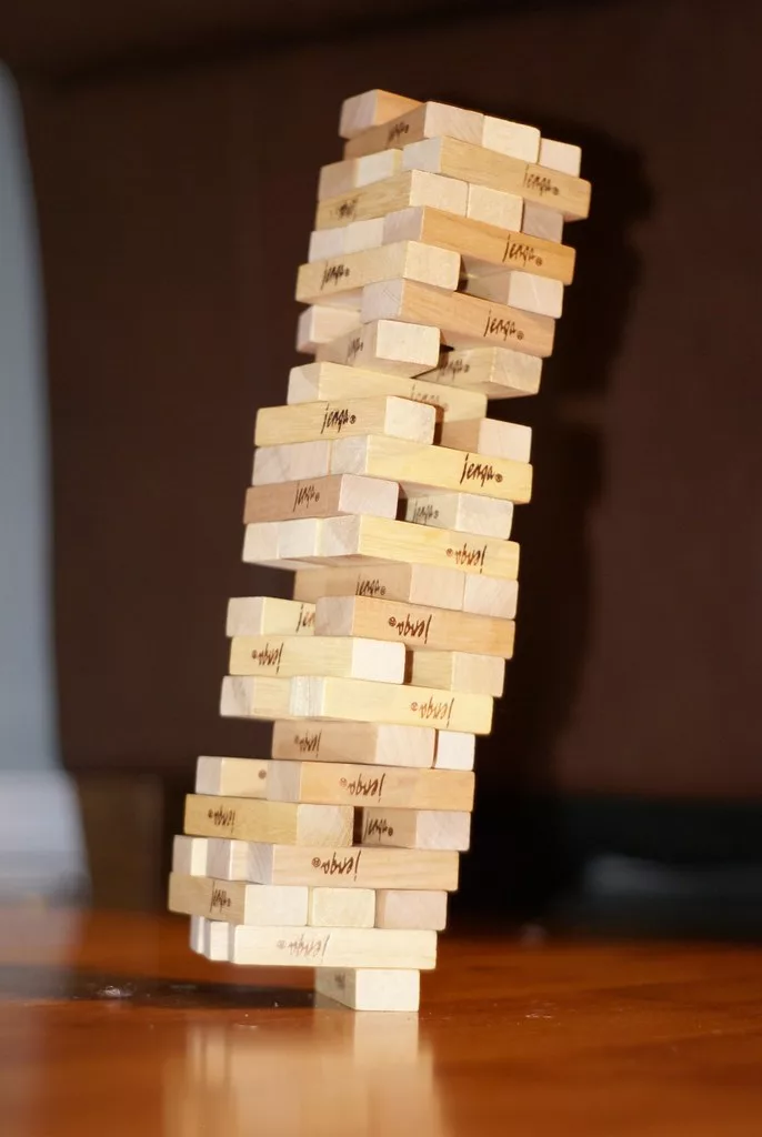 elegir juego de mesa Jenga partida