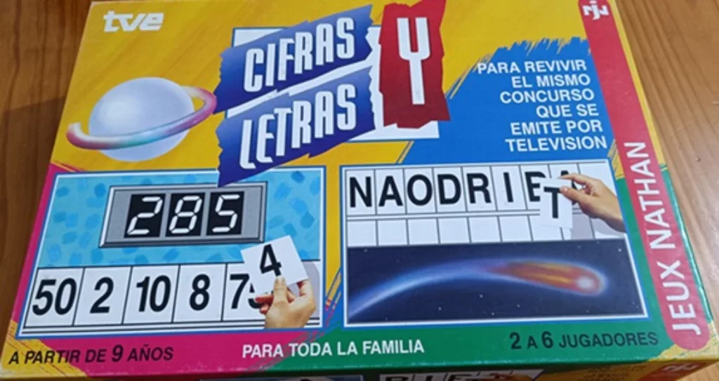 elegir juego de mesa cifras y letras caja